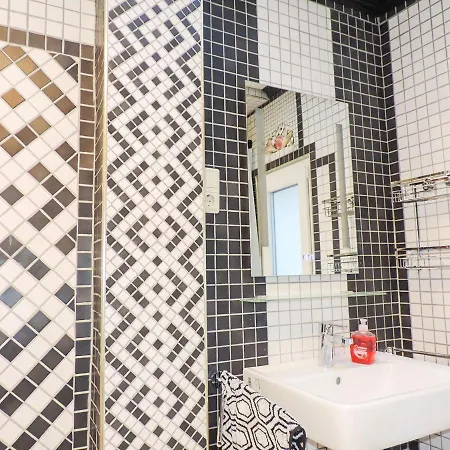 Stilvolles Artdeco Апартаменты